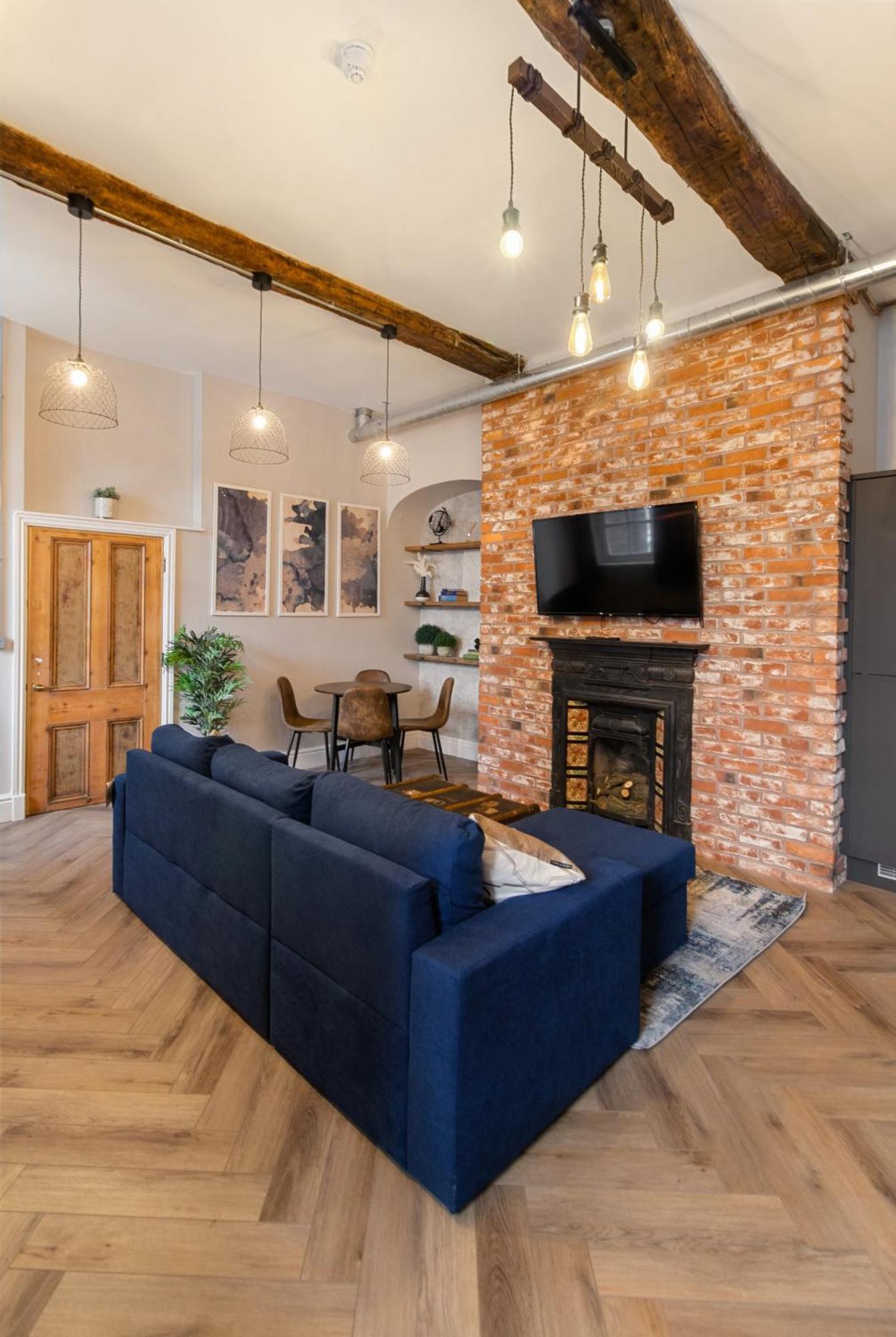 Whiskawaystays - Shaw Mews - Apartment 3 Worcester Ngoại thất bức ảnh